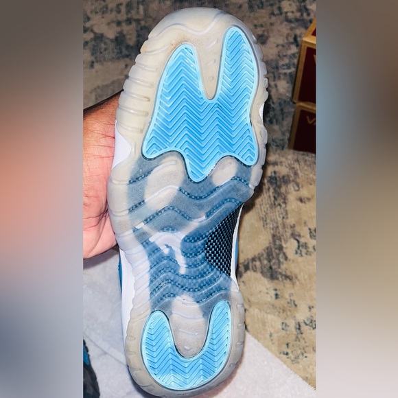 ** PROFESSIONAL SHOE RESTORATION ** (See Description for details) 🧽 🧼🔥 - Picture 10 of 16